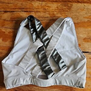 JoyLab Silver and White‎ Ruffled Sports Bra